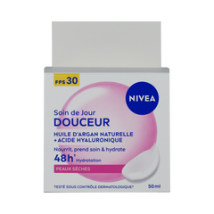 Nivea Essentials dagcreme verzachtend droge/gev huid 50.00 Milliliter