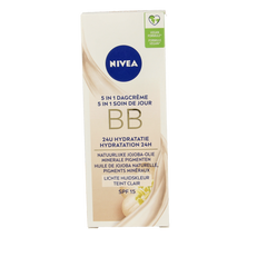 Nivea Essentials BB cream light SPF15 50.00 Milliliter
