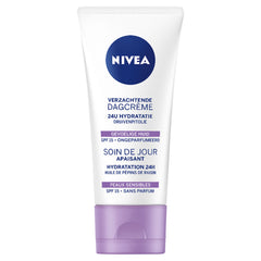 Nivea Essentials dagcreme sensitive SPF15 50.00 Milliliter