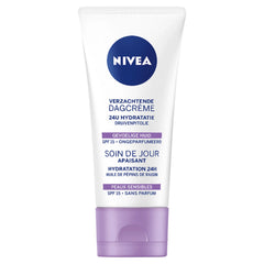 Nivea Essentials dagcreme sensitive SPF15 50 Milliliter