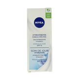 Nivea Essentials hydraterende dagcreme norm/gem SPF15 50.00 Milliliter