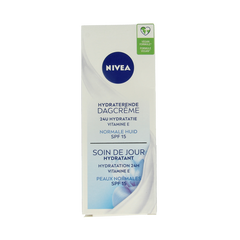 Nivea Essentials hydraterende dagcreme norm/gem SPF15 50.00 Milliliter