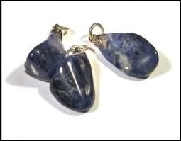 Ruben Robijn Edelsteenhanger sodaliet 1 Stuks