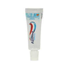 Aquafresh Tandpasta whitening mini 15 Milliliter