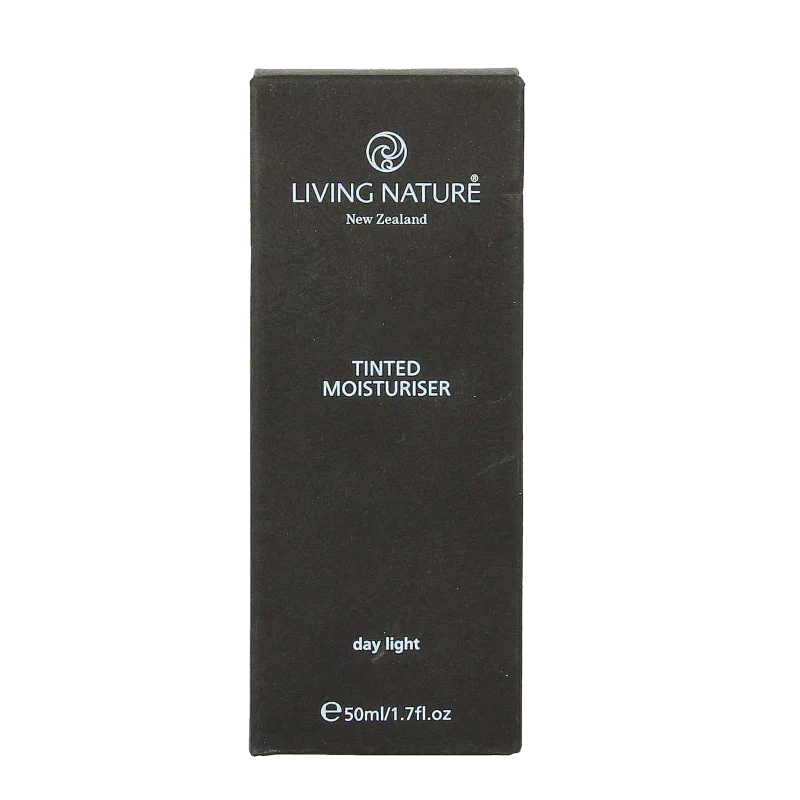 Living Nature Day light tinted moisturiser 50 Milliliter