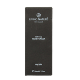 Living Nature Day light tinted moisturiser 50 Milliliter