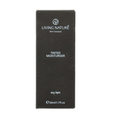 Living Nature Day light tinted moisturiser 50 Milliliter