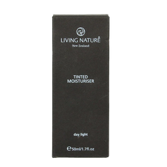 Living Nature Day light tinted moisturiser 50 Milliliter