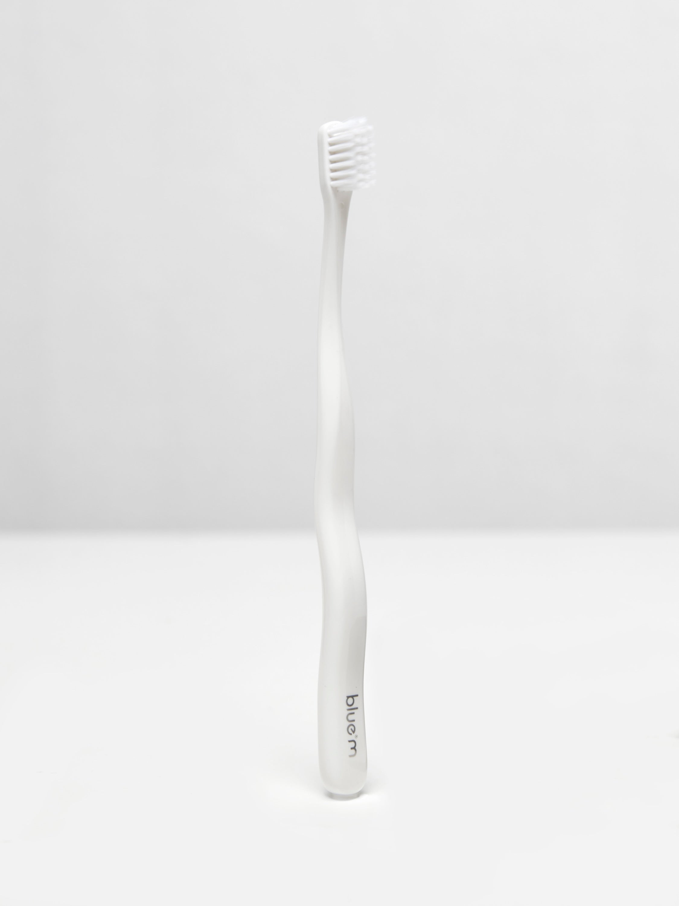 Bluem Toothbrush post surgical 1.00 Stuks