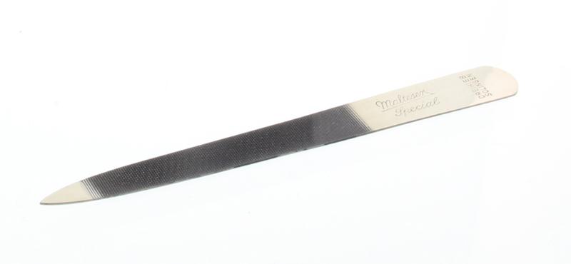 Malteser Nagelvijl 10cm nikkel spits 20-10 1.00 Stuks